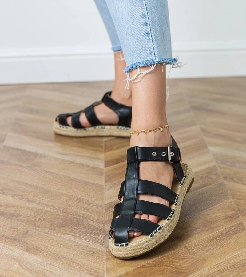 Moteriški juodi espadrilės sandalai su uždaru priekiu