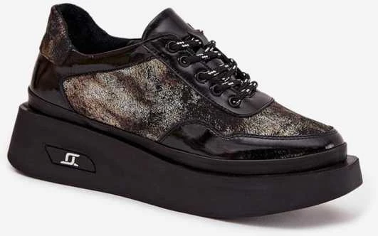 Moteriški juodi platforminiai pusbačiai Step in Style