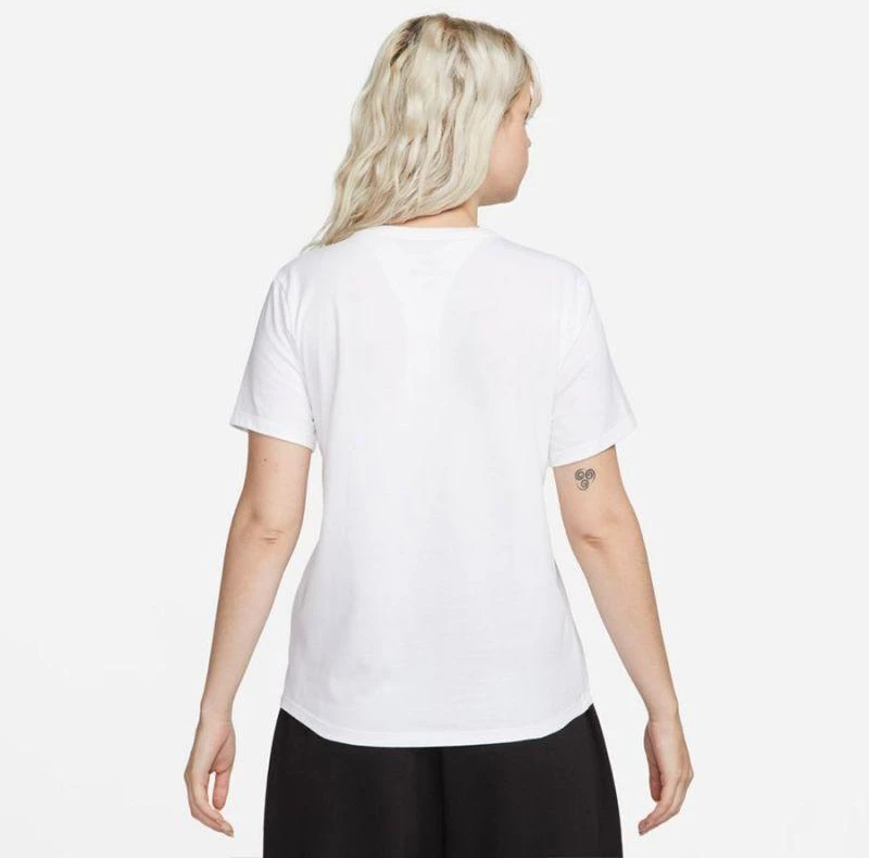 Moteriški marškinėliai Nike Sportswear W DX7902 100