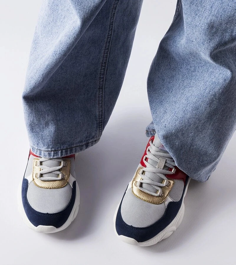 Moteriški pilki sportbačiai Lee Cooper