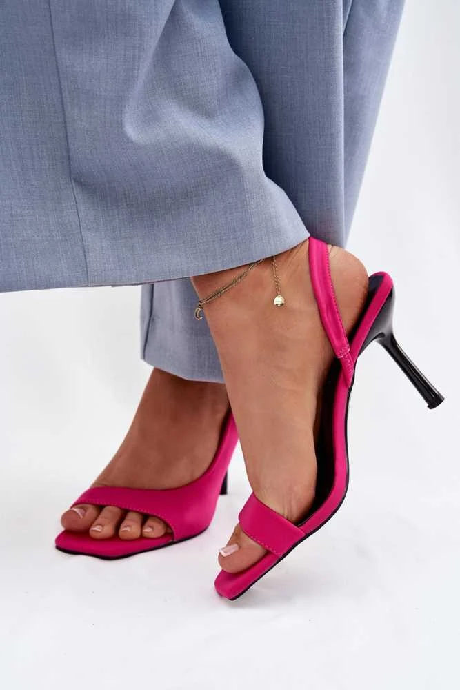 Moteriški sandalai su 9 cm stiletto kulnu Step in style