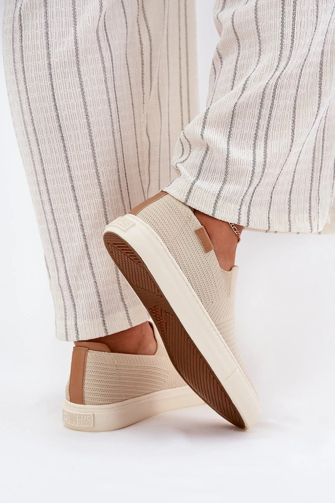 Moteriški slip-on sportbačiai Big Star, smėlio spalvos