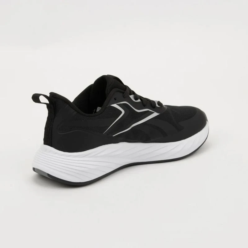 Moteriški sportbačiai Reebok Verse, juodi