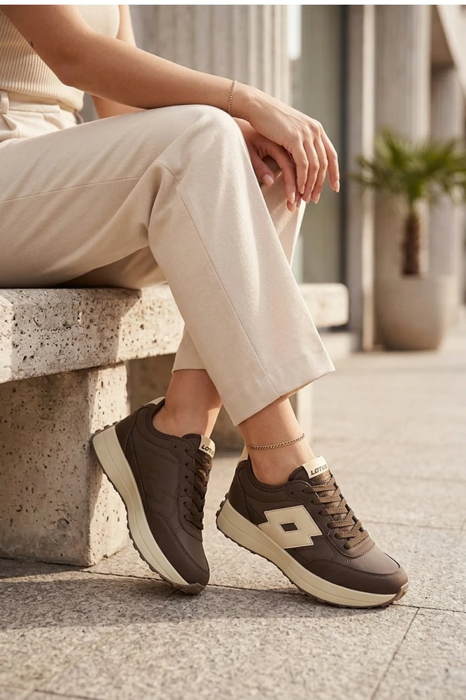 Moteriški sportiniai bateliai su platforma Step in style