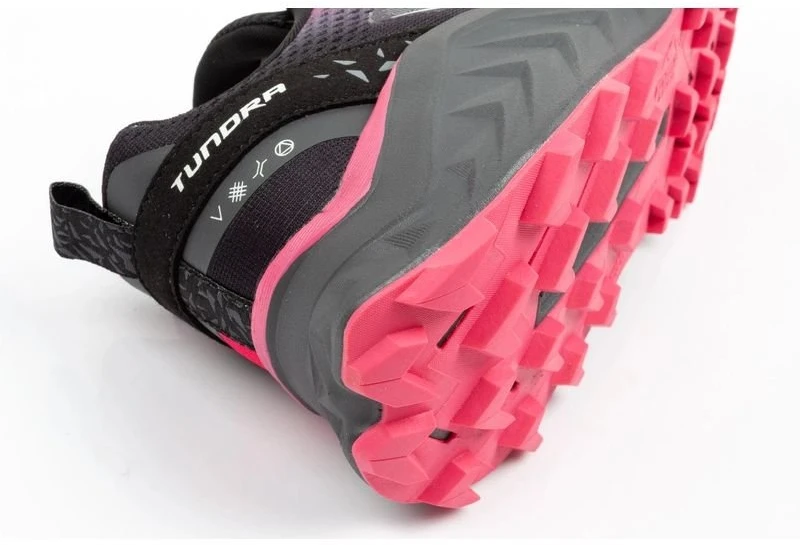 Moteriški trail bėgimo bateliai Joma Tundra Lady 26, juodi ir rožiniai