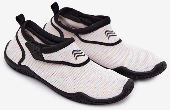 Moteriški vandens batai su lipuku PROWATER multicolor