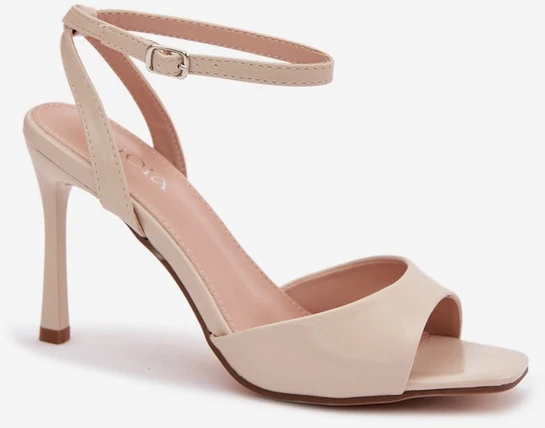 Moteriškos aukštakulnės basutės iš dirbtinės odos, smėlio spalvos