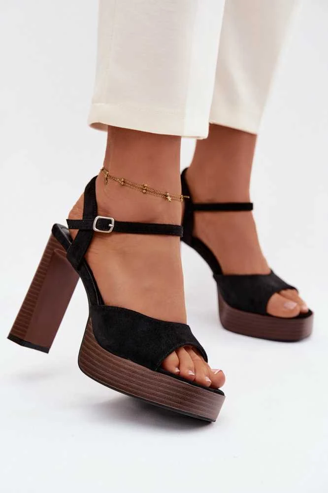 Moteriškos aukštakulnės basutės Step in style