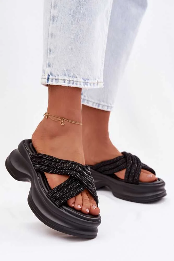 Moteriškos basutės iš audinio 5 cm platforma Step in style