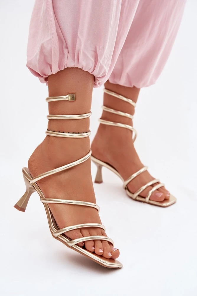 Moteriškos basutės su plonu kulnu Step in Style 227453