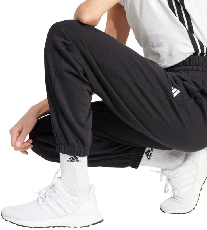 Moteriškos laisvalaikio kelnės adidas Essentials Small Logo, juodos