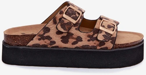Moteriškos lakinės platforminės šlepetės su auksinėmis sagtelėmis Lee Cooper LCW-26-35-4459L, juodos