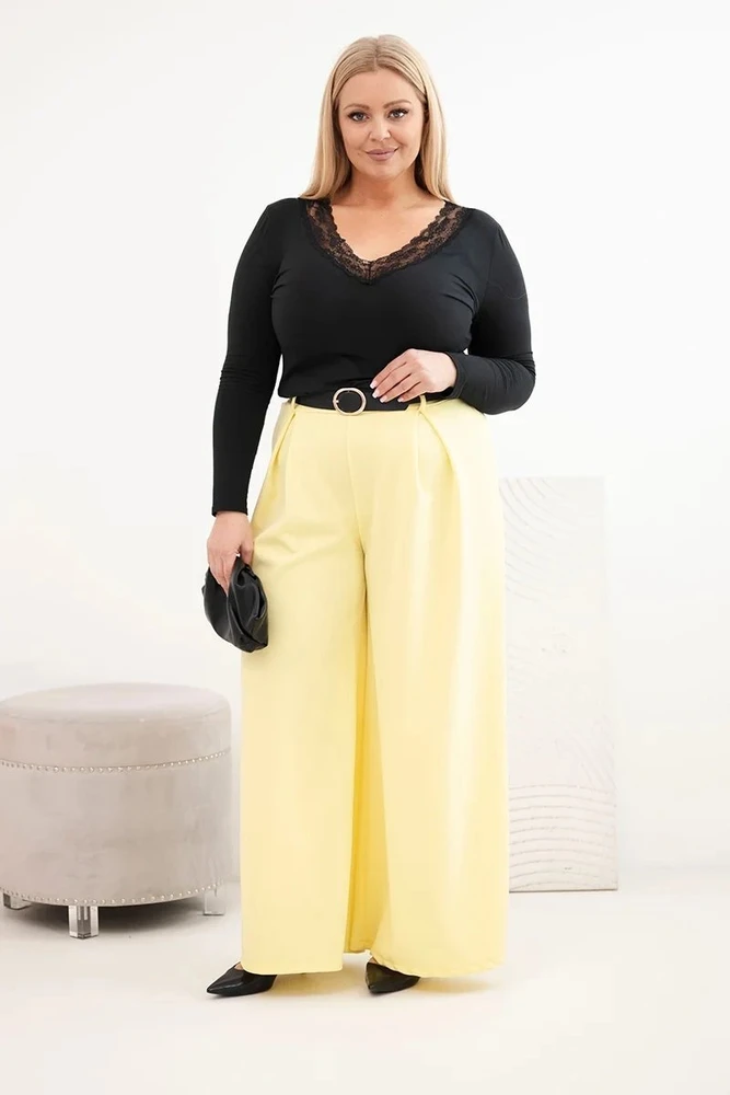 Moteriškos Plus Size plačios kelnės su diržu, geltonos spalvos