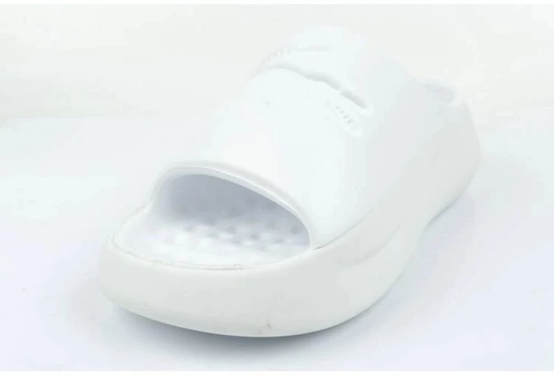 Moteriškos šlepetės Lacoste Serve Slide, baltos