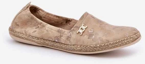 Moteriškos vasarinės espadrilės – patogūs ir stilingi bateliai