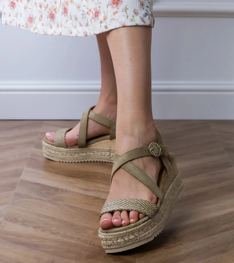 Moteriškos žalios vasarinės espadrilės su platforma