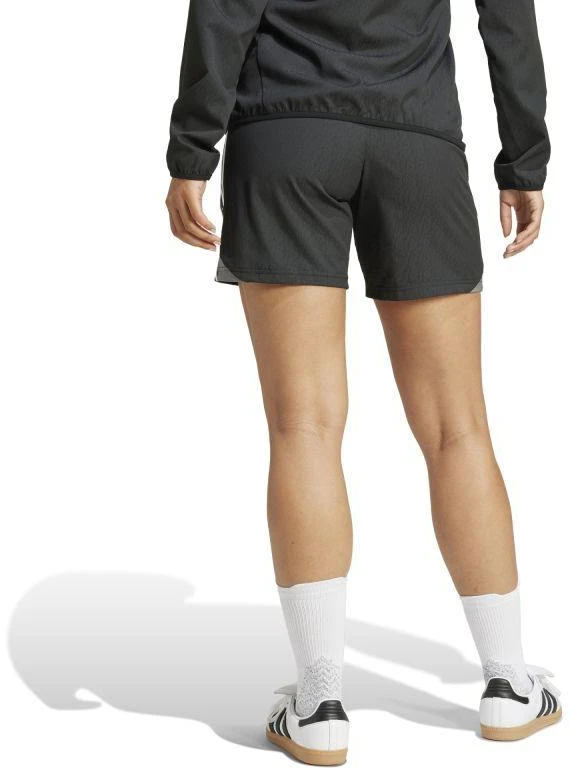 Moterų adidas Tiro 25 Competition DT IW0425 šortai