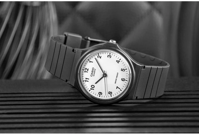 Laikrodis Casio Kolekcija MQ-24-7BLLEG