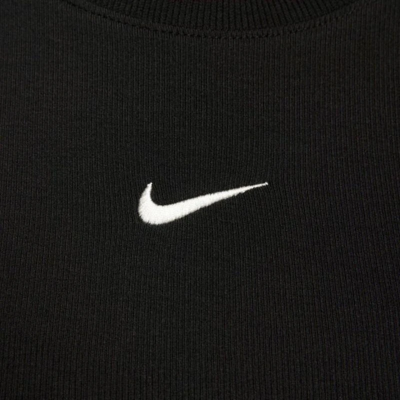 Moterų marškinėliai Nike Sportswear Chill Knit Baltas FB8279 100