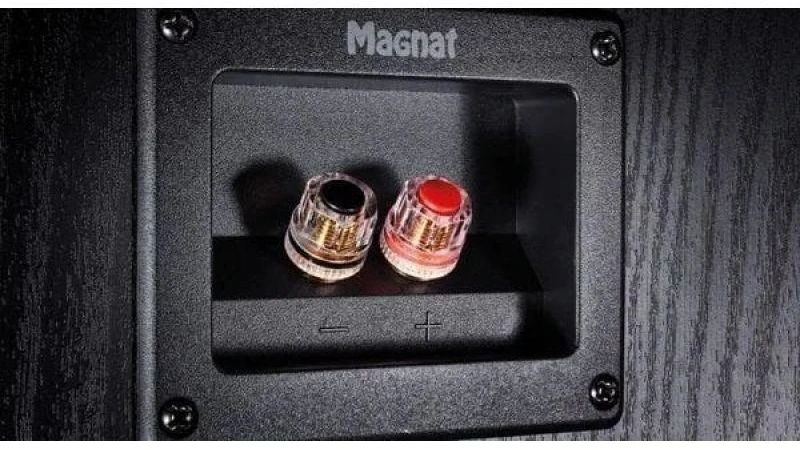 Magnat Monitorius S30, Juoda