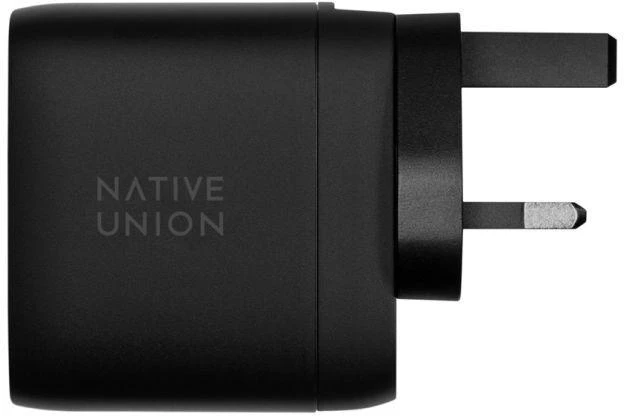 Native Union Greitas GaN įkroviklis PD 67W, juodas