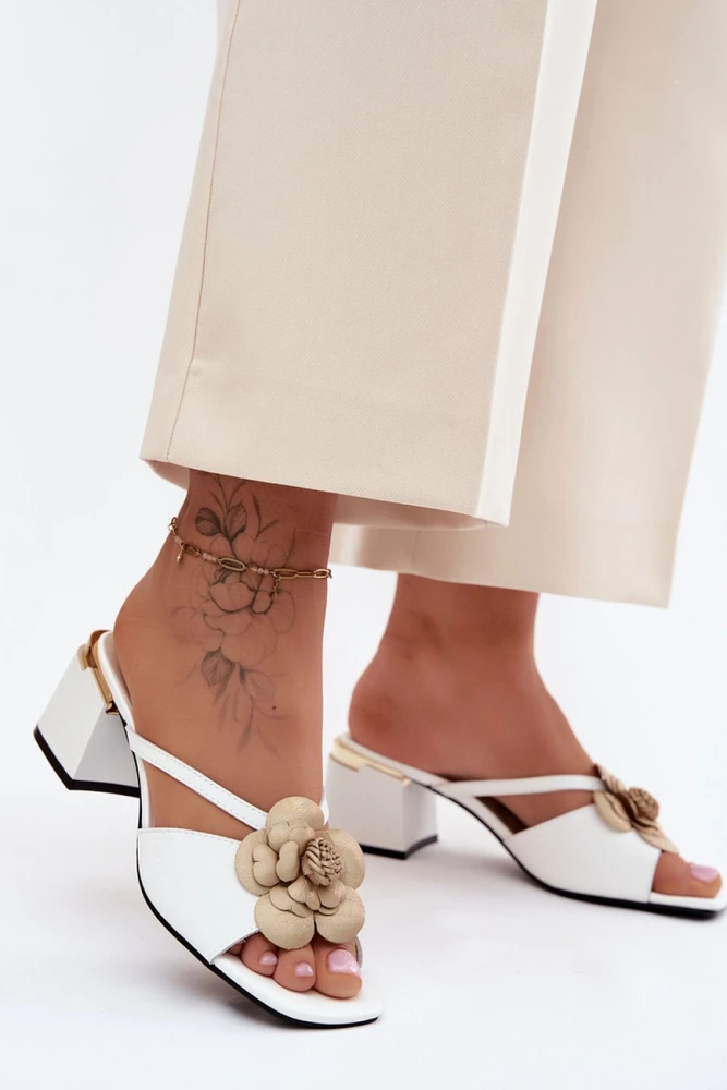 Natūralios odos basutės su kulnu Step in style