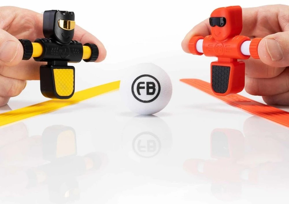 Naujos kartos stalo futbolas FoosBots (2 žaidėjų rinkinys)