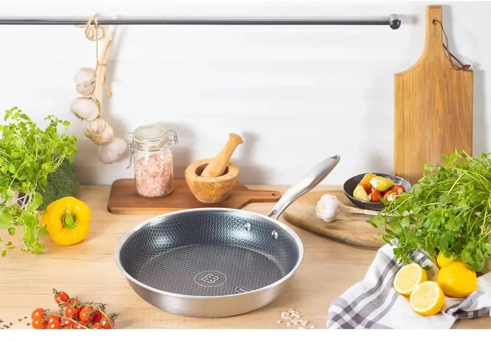 Nerūdijančio plieno keptuvė OSFE 316, 30 cm