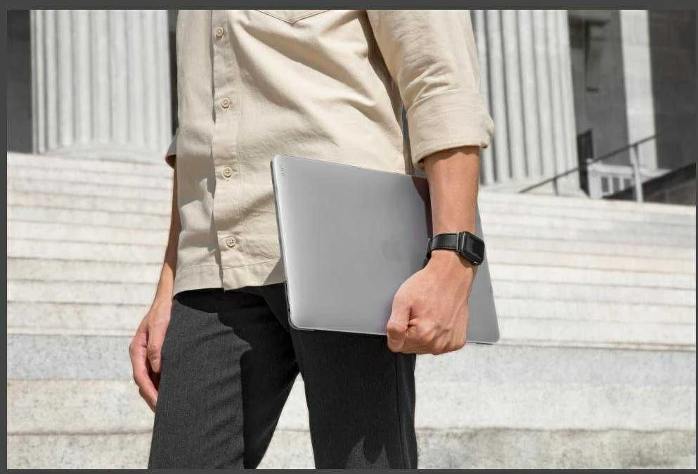 Dėklas UNIQ Vero MacBook Pro 14″ M1-M4 (2021-2024) skaidrus