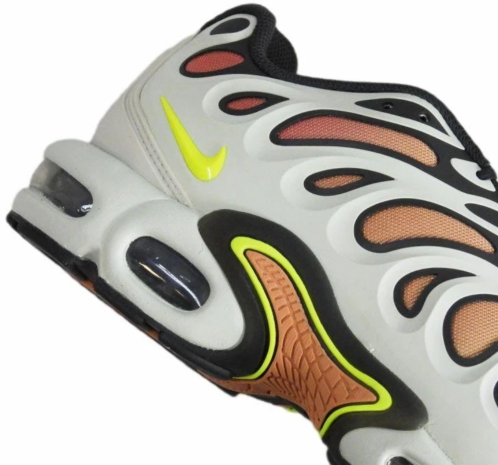 Nike Air Max Plus Drift Šviesiai sidabrinė/Volt Vyriški sportbačiai - FD4290-009