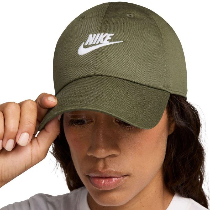 „Nike Club“ beisbolo kepuraitė, alyvuogių spalvos, FB5368 222
