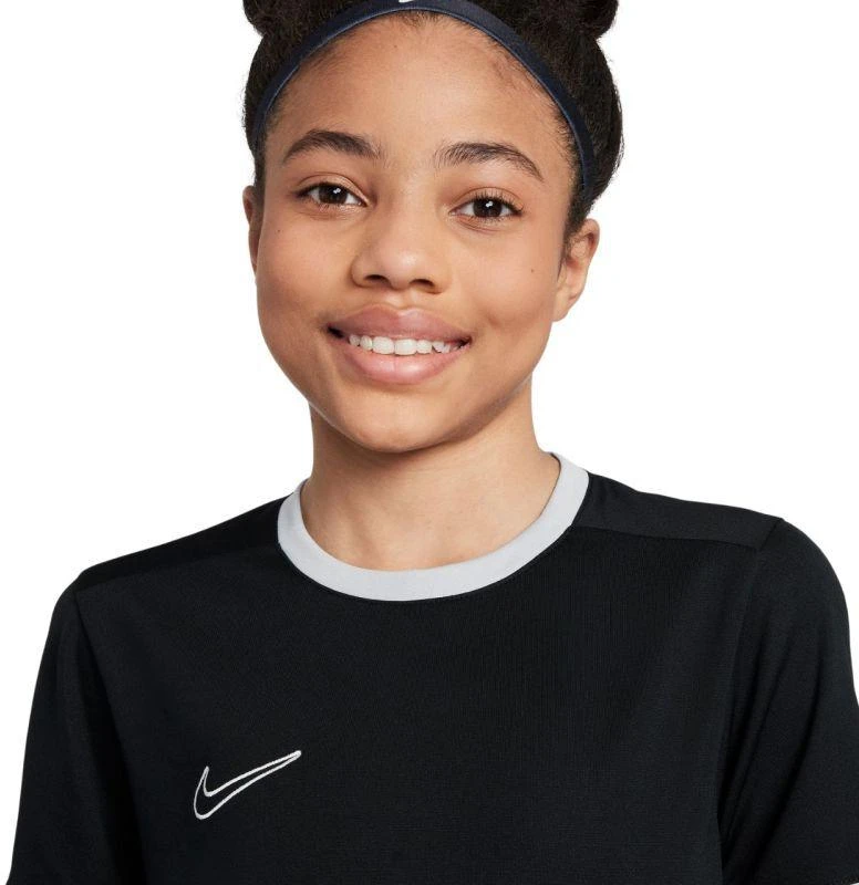 Nike Dri-Fit Academy 25 trumpinys trumpinys trumpinys trumpinys trumpinys FZ9758 010
