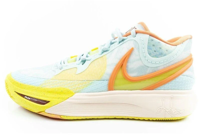 Nike Kyrie 8 krepšinio batai – patogūs ir stilingi