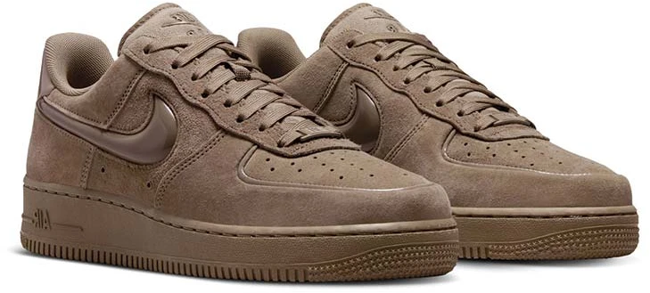 „Nike“ moteriški „Air Force 1 ’07“ HV4406-200