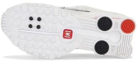 NIKE moteriški NIKE SHOX R4 (AR3565-103)
