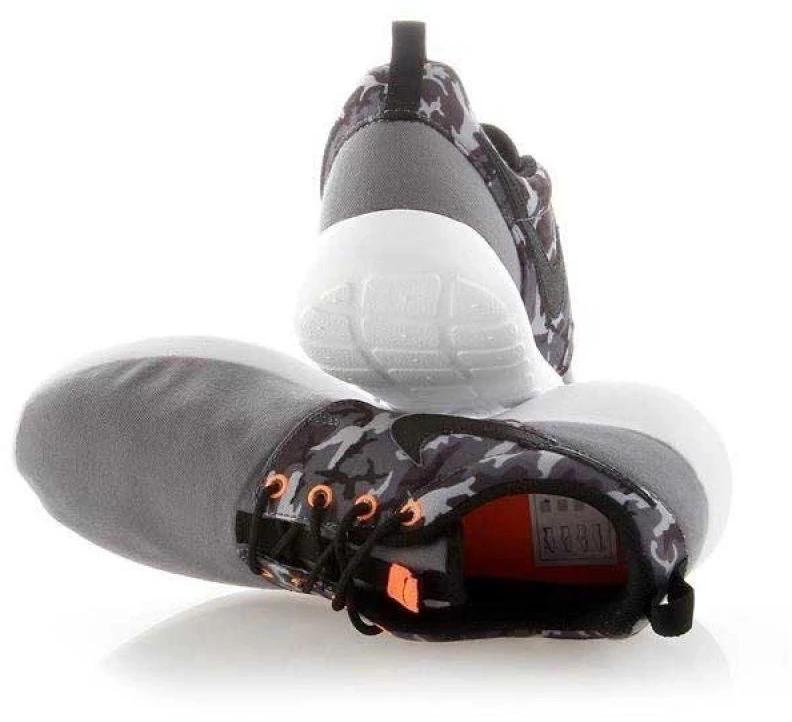 Nike Roshe One Print Jr 677782-004 bateliai