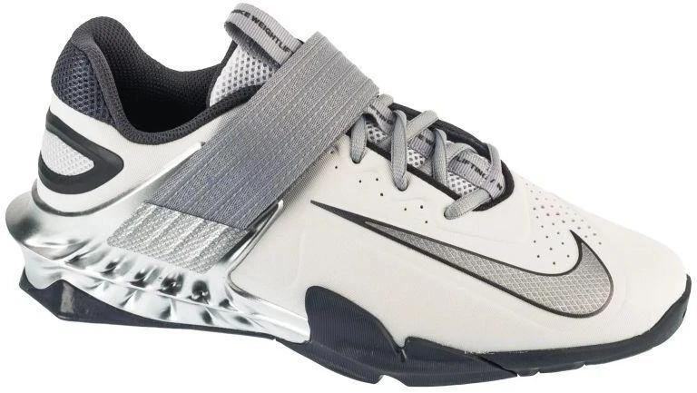 Nike Savaleos SE M FZ8664-001 batai