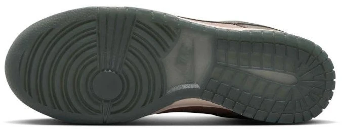 NIKE W DUNK LOW WNTR FZ2552-001 (FZ2552-001)