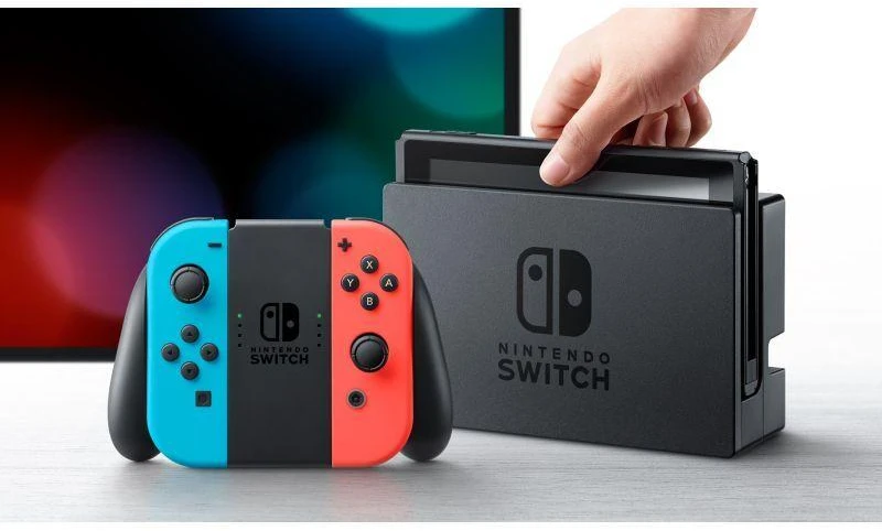 Nintendo Switch (Raudona / Mėlyna)