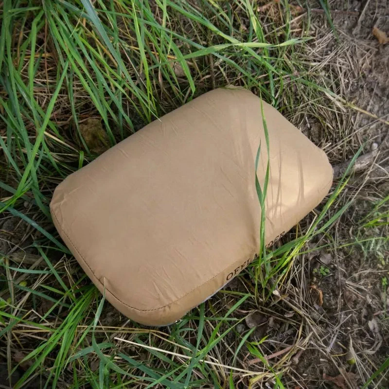 OFFLANDER stovyklos pagalvė