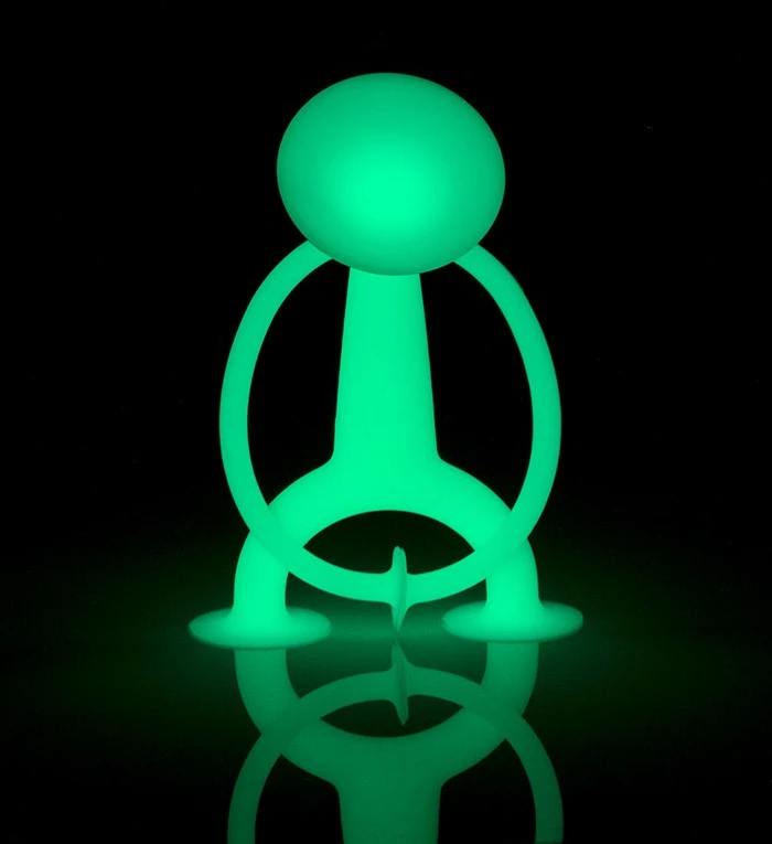 Moluk Oogi Glow tamsoje šviečiantis žmogeliukas