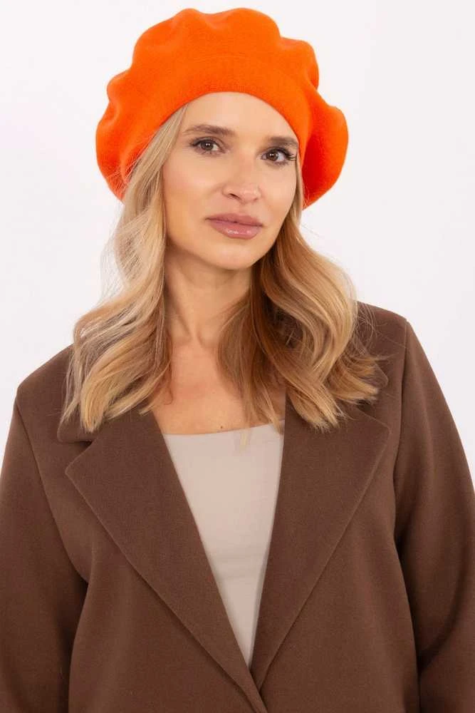 Oranžinė kepurė