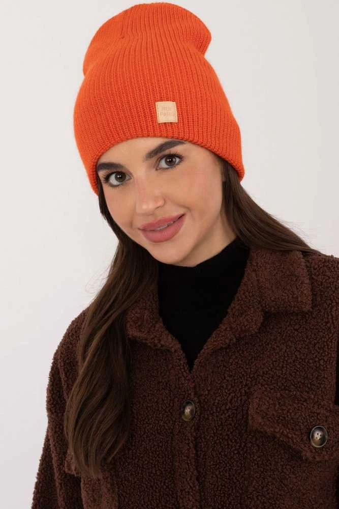 Oranžinė kepurė