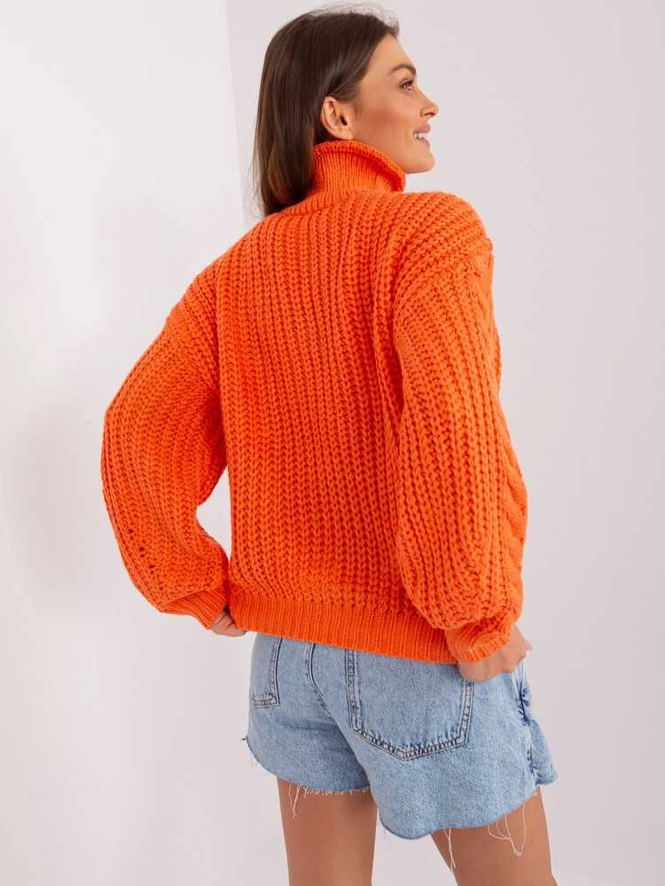Oranžinis megztinis