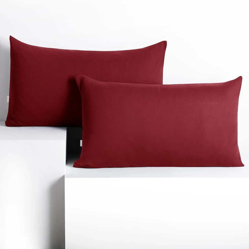 Pagalvės užvalkalas 50×60 cm bordo spalvos 2 vnt