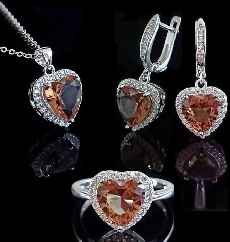 Sidabrinis pakabukas Heart