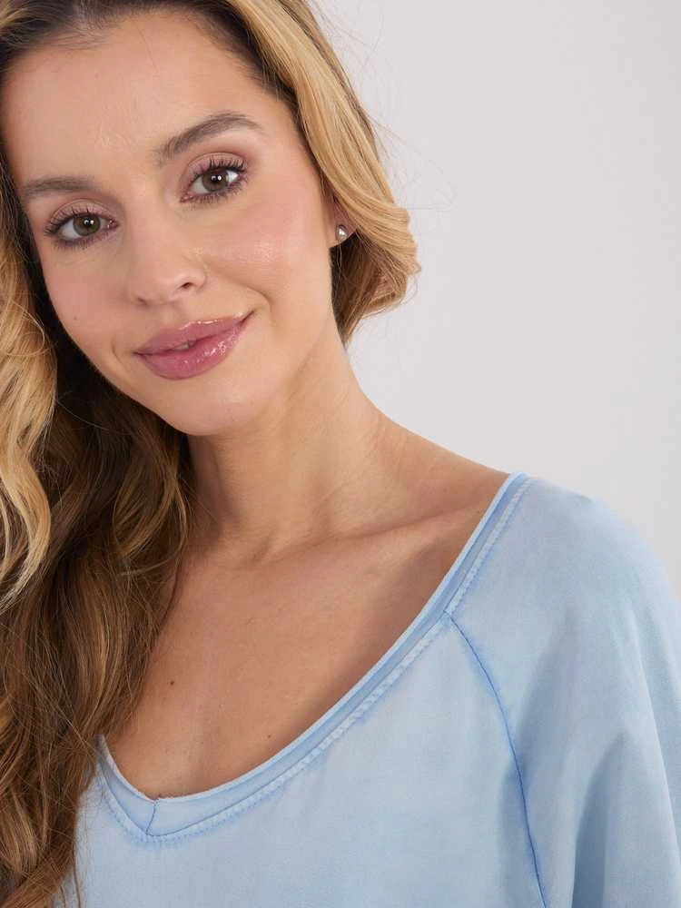 Palaidinė moteriška oversize šviesiai mėlyna