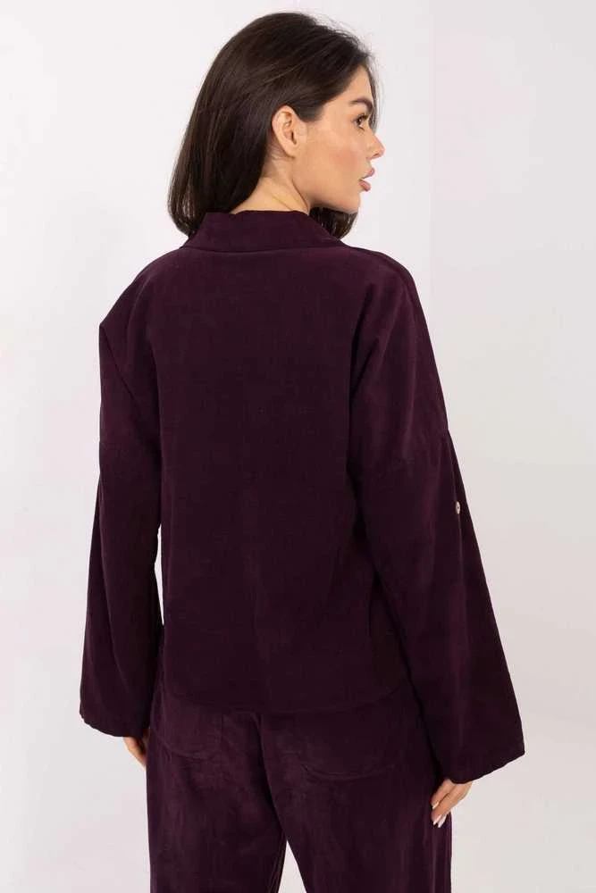 Palaidinė tamsiai violetinė – elegantiškas pasirinkimas
