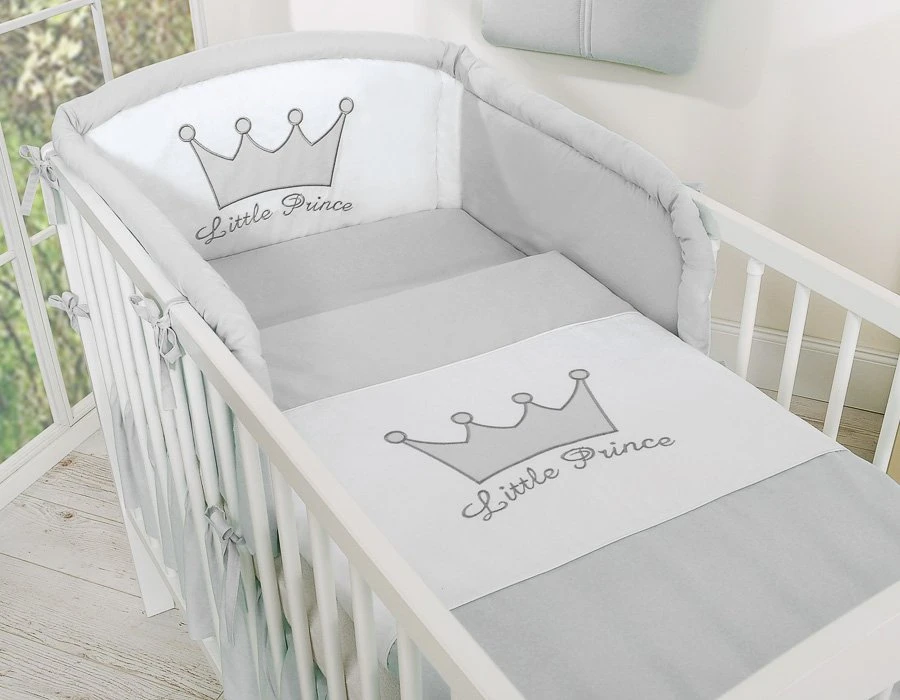 Patalynės komplektas 3 dalių pilkas Little Prince/Princess – saldžiam kūdikio miegui.
