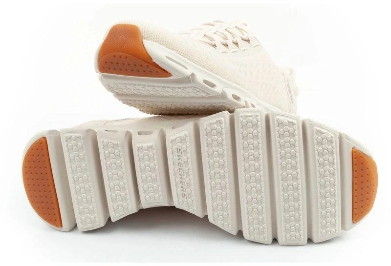 Patogūs Skechers Glide-Step moteriški ecru spalvos įsispiriami sportiniai bateliai